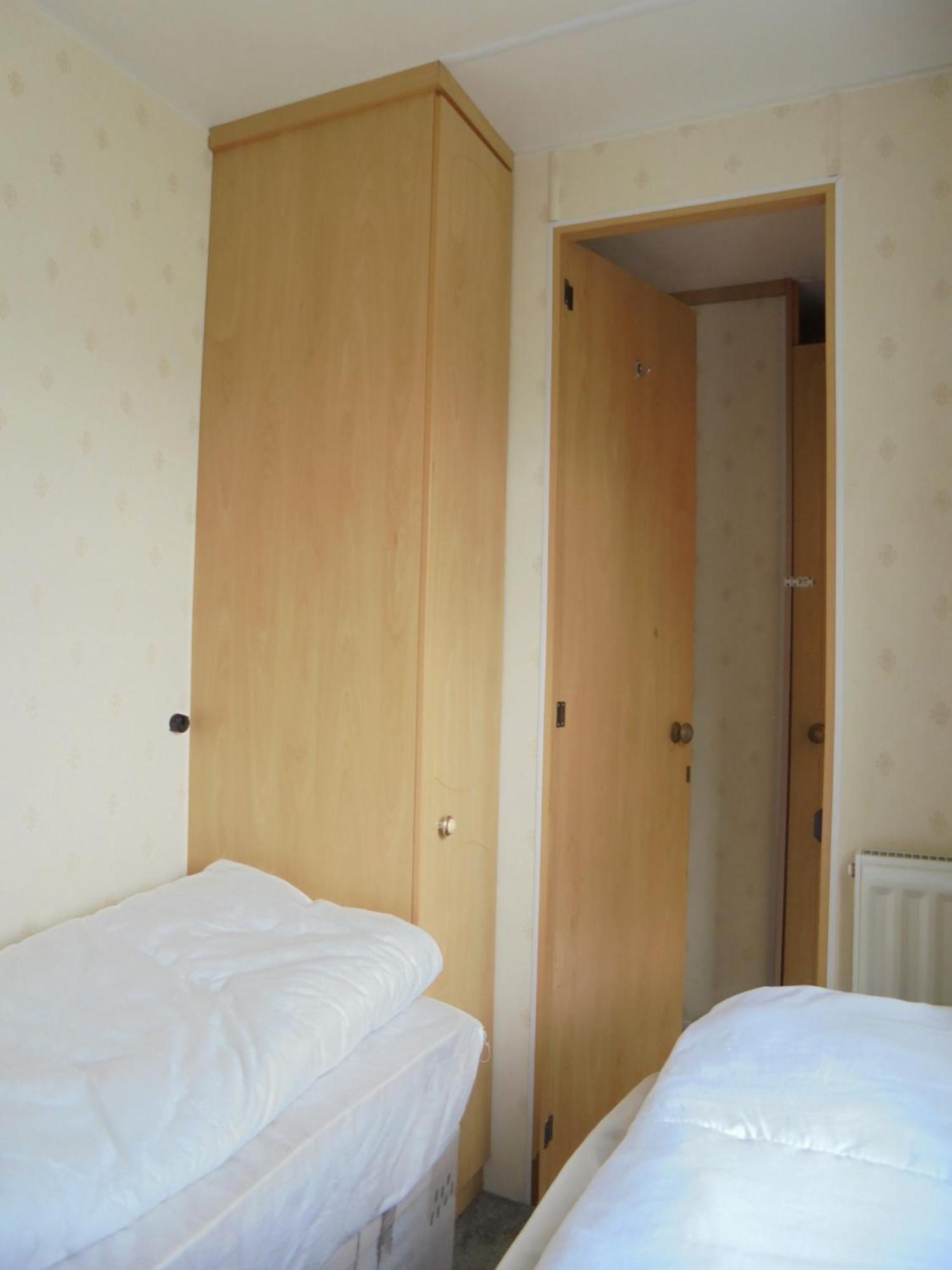 6 Berth Heated On Golden Sands Elite *