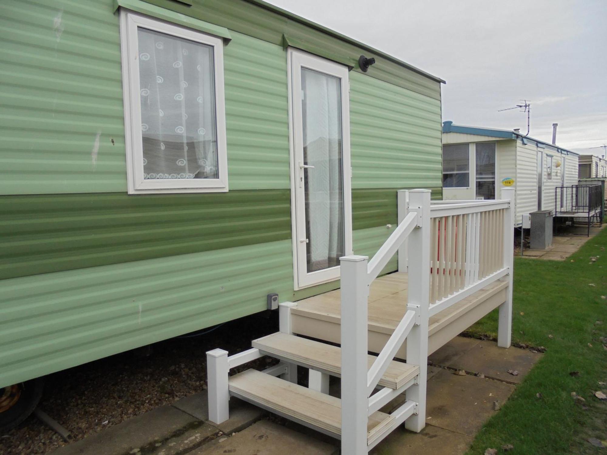 6 Berth Heated On Golden Sands Elite *