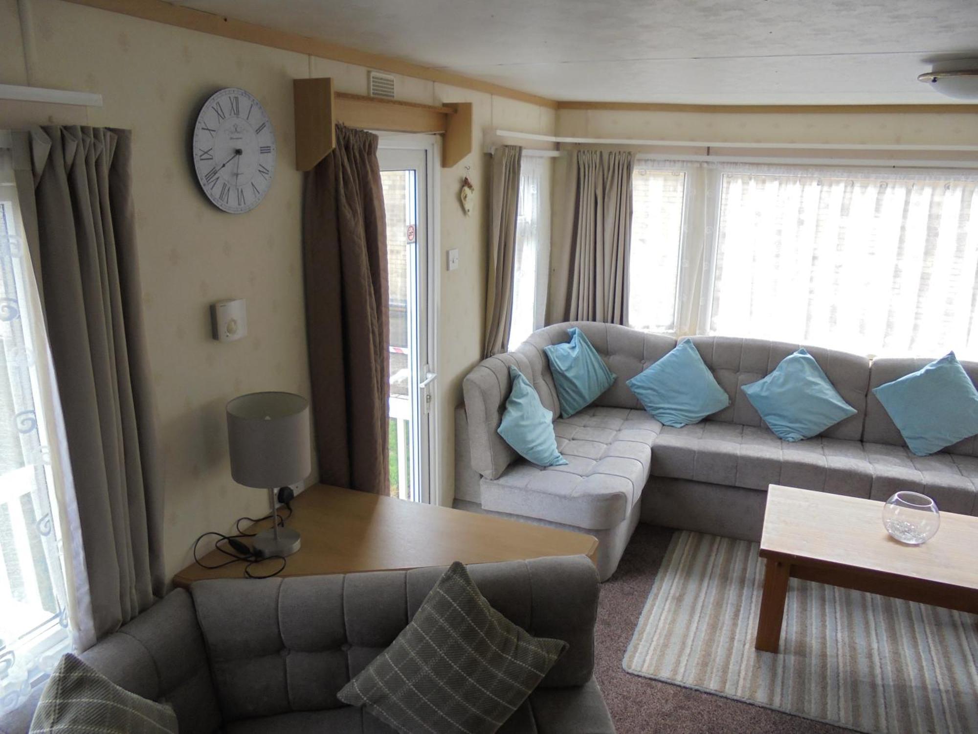 6 Berth Heated On Golden Sands Elite